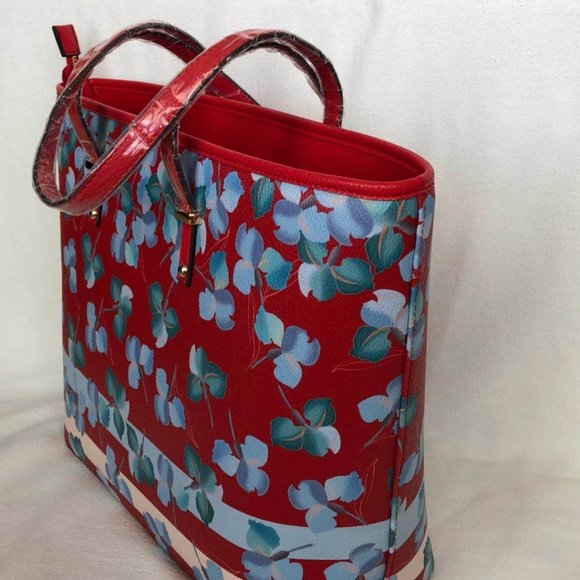 Cooco Design Handbag Shoulder Tote - Red Floral - Picture 3 of 8